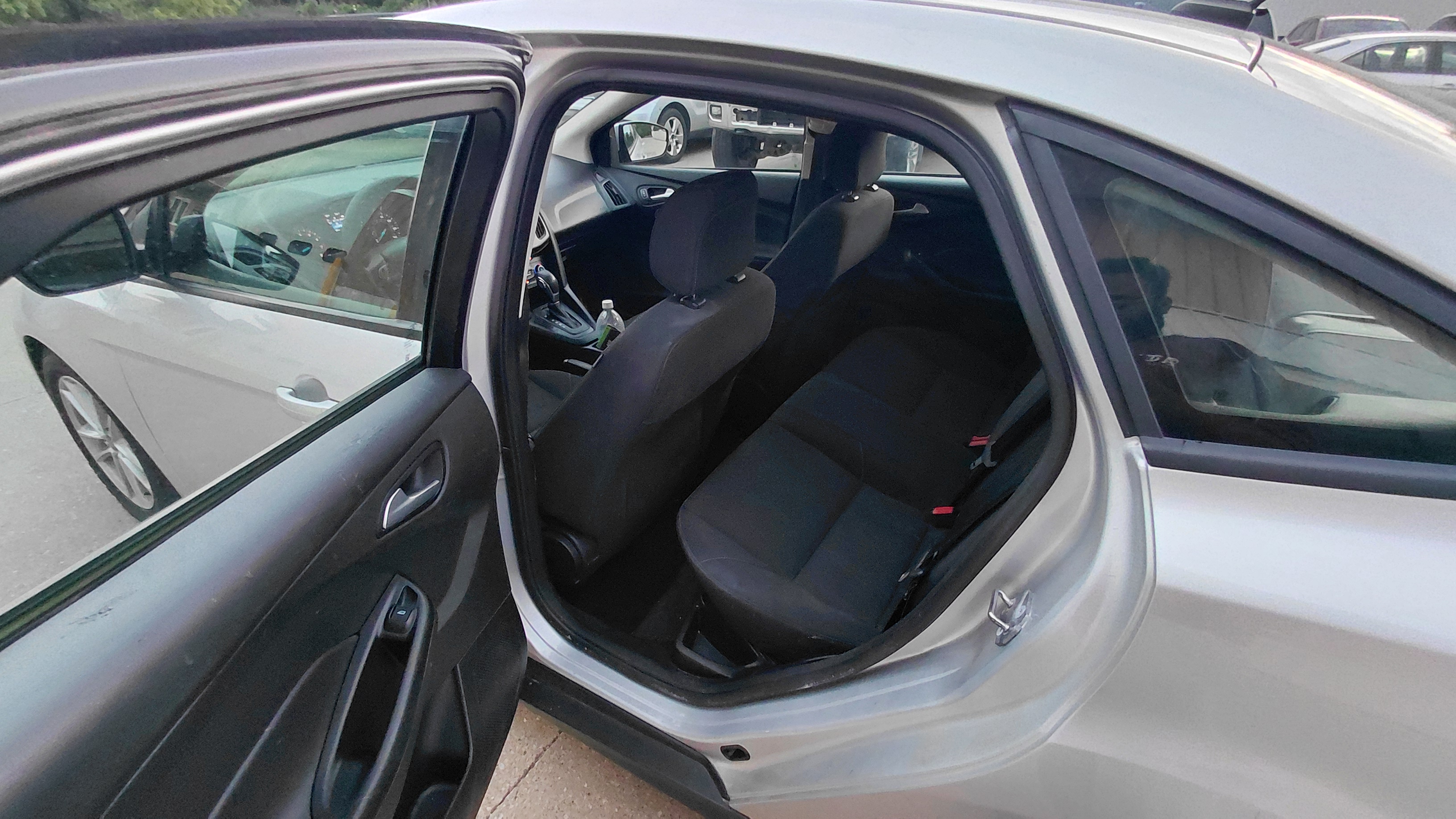 2018 Ford Focus SE - image 11