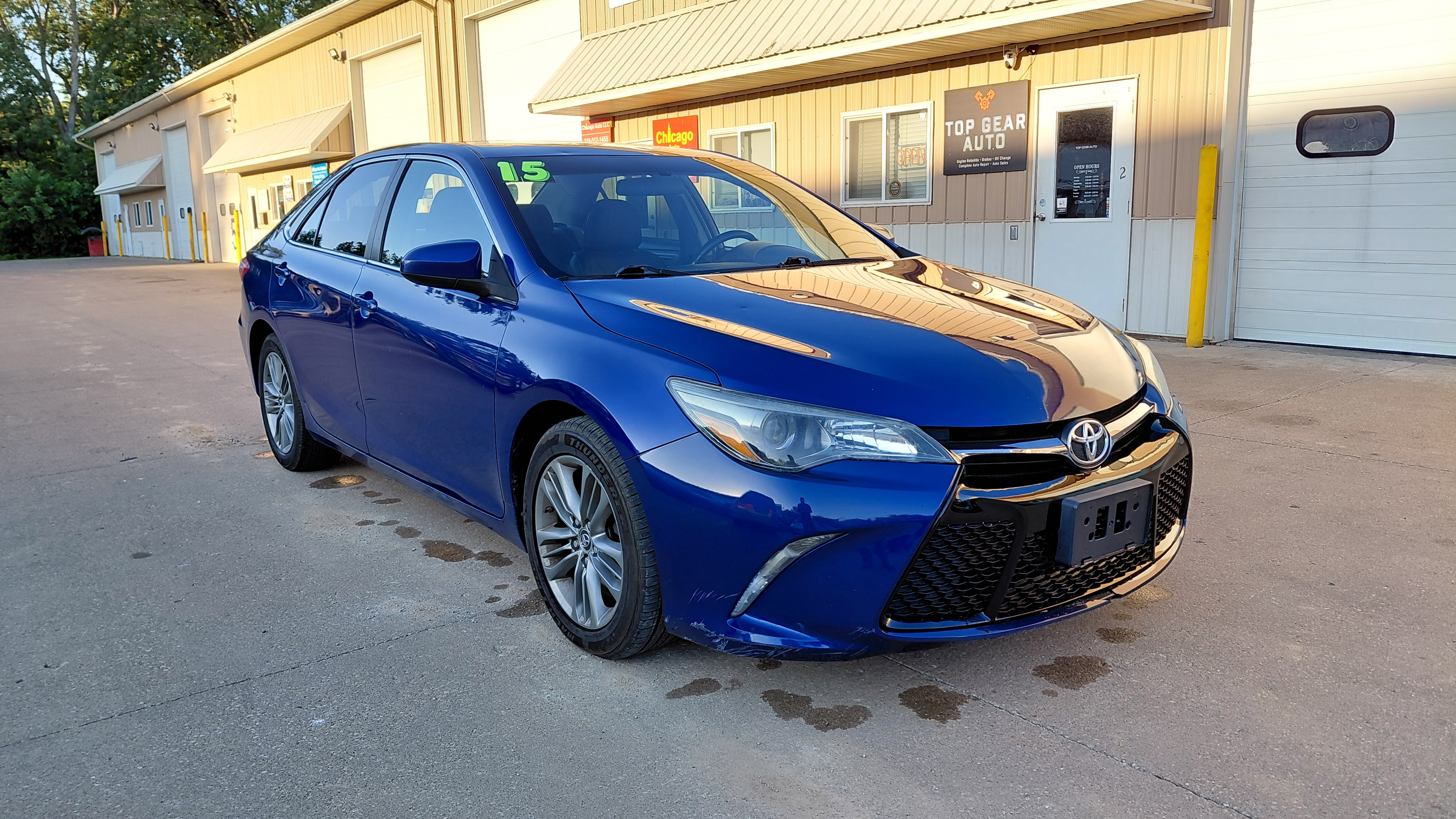 2015 TOYOTA CAMRY